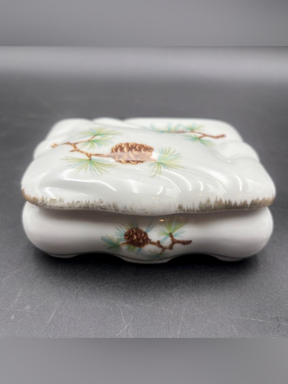 Vintage Norcrest Japan Porcelain Pine Cone Trinket Box Mid Century Jewelry Box